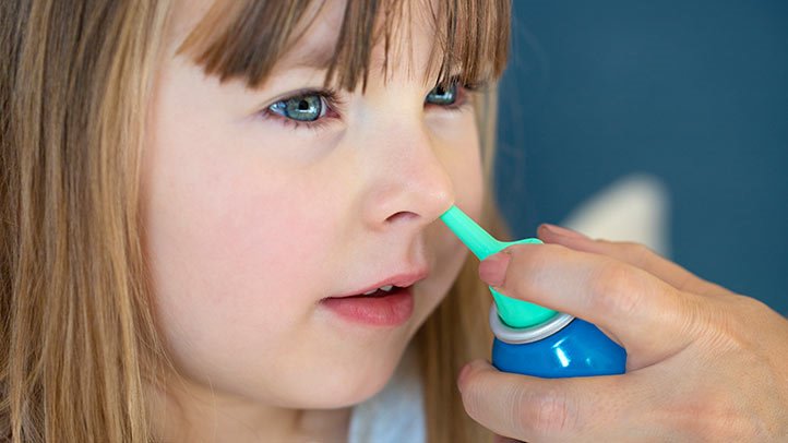 Капли в нос при лечении аллергии у взрослых и детей