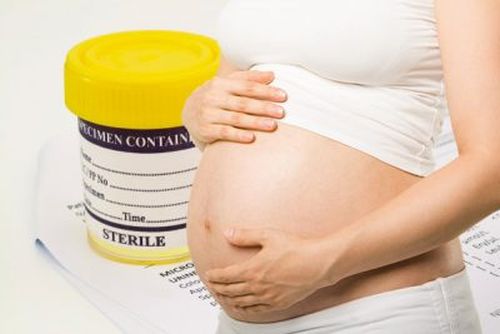 Что значит появление кетонов в моче у беременной, чем опасна кетонурия?